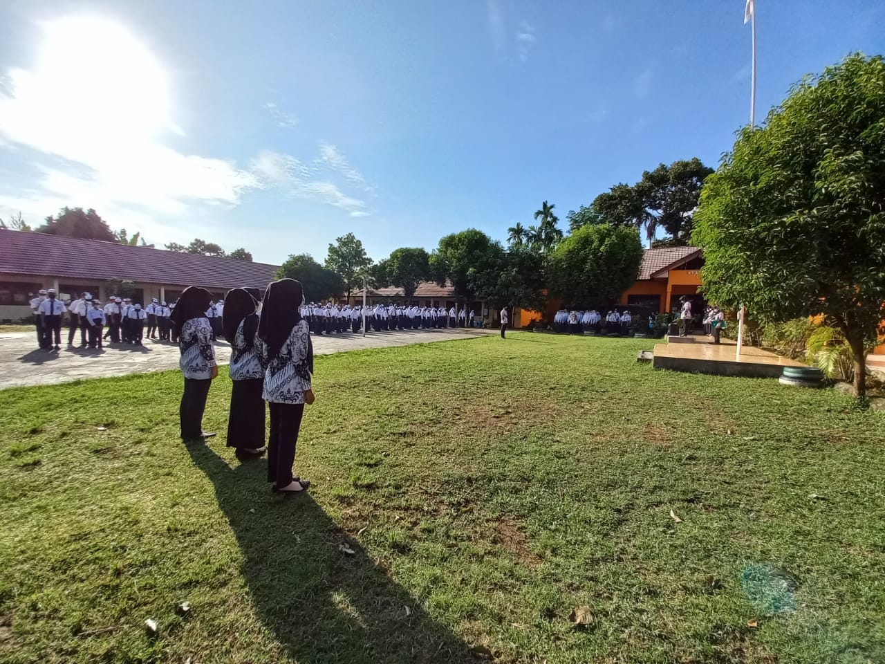 Upacara Peringatan Hari Guru Nasional 2021 SMPN 7 Muara Enim